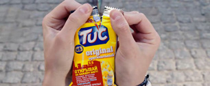 Картинка «TUC. Открывай на каждом шагу!» – «невероятно хрустающий» промо-ролик от Draftfcb Moscow