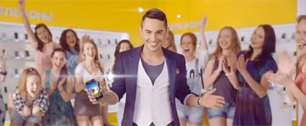Картинка Тимур Родригез представляет Samsung Galaxy Core в новой рекламе Евросети