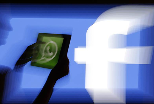 Картинка Правозащитные группы требуют блокировать сделку Facebook и WhatsApp