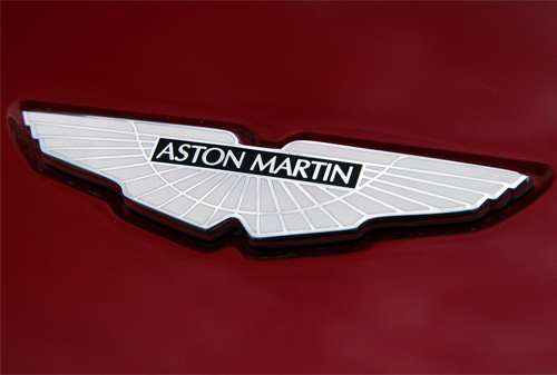 Картинка Mercedes-Benz хочет купить бренд Aston Martin