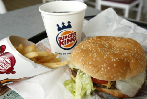 Картинка Роспотребнадзор просят проверить KFC и Burger King