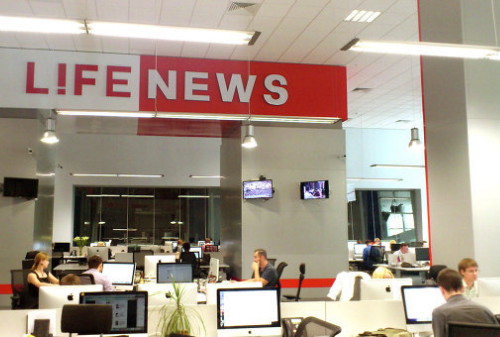 Картинка На бренд Lifenews наложен запрет из-за долгов «Ньюс медиа»