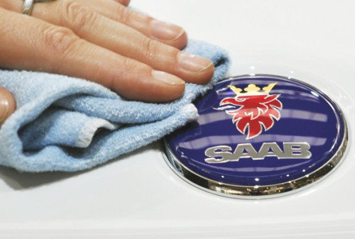 Картинка Владельца Saab потребовали признать банкротом