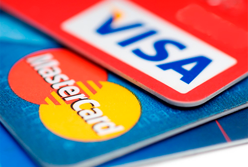 Картинка Обслуживание карт Visa и MasterCard для российских банков подорожает