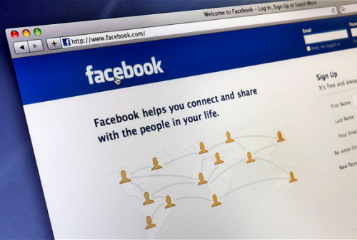 Картинка Facebook создает Совет клиентов в регионе EMEA