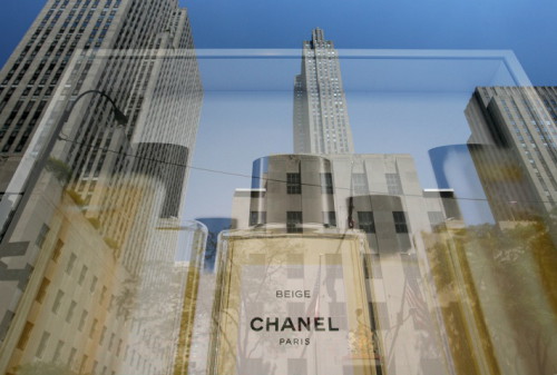 Картинка Coty предложилa Chanel 15 млн акций за бренд Bourjois‏