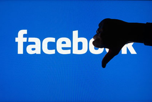 Картинка Facebook поделится персональными данными россиян без их разрешения