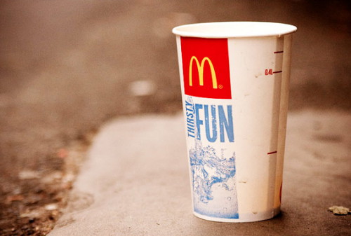 Картинка Пушков предложил McDonald's и Coca-Cola покинуть Россию из-за санкций