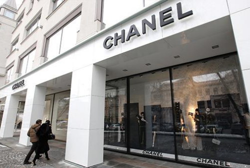 Картинка Chanel снизит цены в России из-за ослабления евро