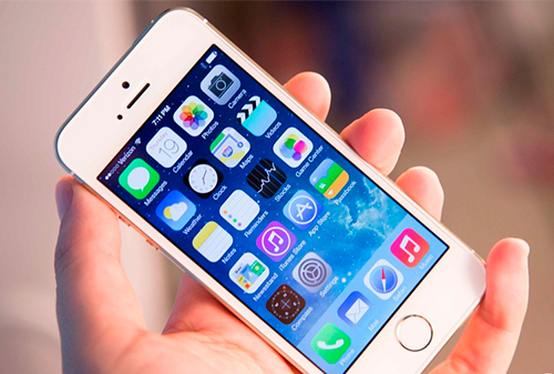Картинка Apple снизила цены на iPhone в России 