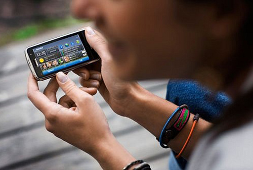 Картинка С 2016 года компания Nokia начнет создавать мобильные телефоны