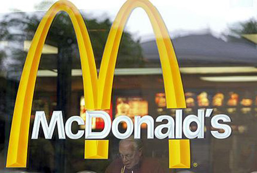 Картинка Москвич намерен отсудить у McDonald’s семь миллионов рублей