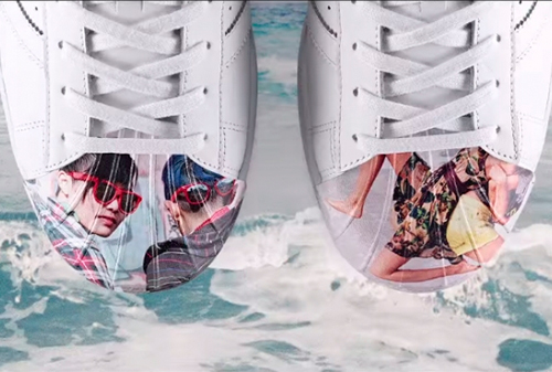 Картинка Фаррелл Уильямс раскрасил кроссовки adidas Originals