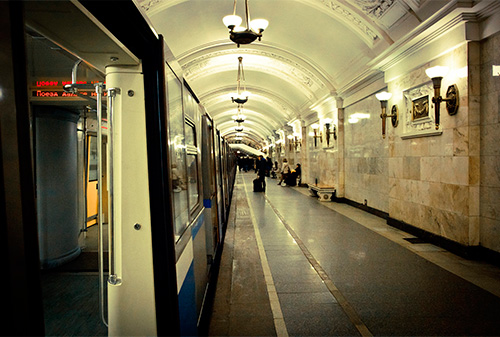 Картинка Московское метро планирует провести рекламный тендер в 2015 году