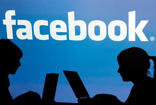 Картинка Facebook позволит загружать зацикленное видео вместо фото профиля