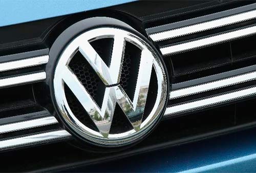 Картинка Volkswagen спасает бренд рекламой