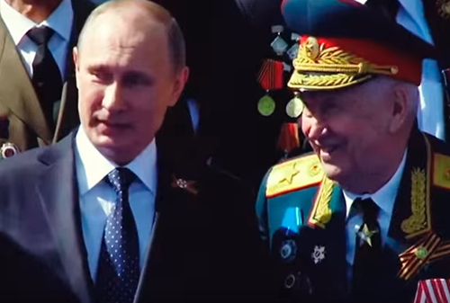 Картинка Путин и парады на Красной площади в новом социальном ролике «Репортеров без границ»