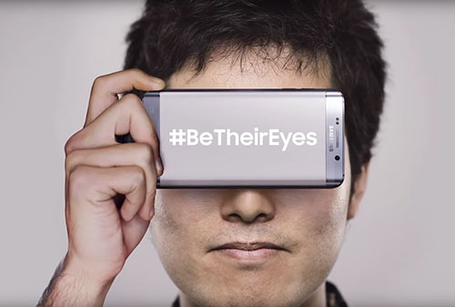 Картинка Samsung помог слепым увидеть красоты Гонконга