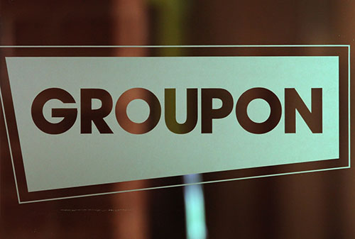 Картинка Groupon отдал российский бизнес бесплатно