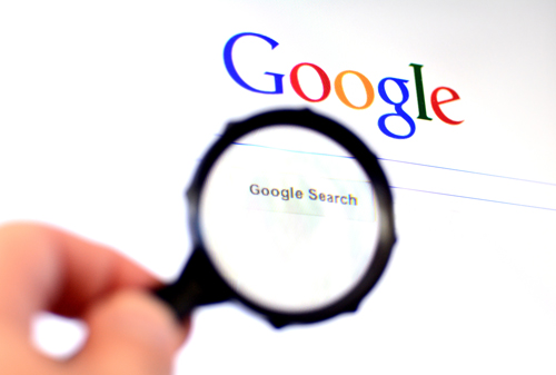 Картинка Google продвигает собственные товары и сервисы через рекламу в поиске