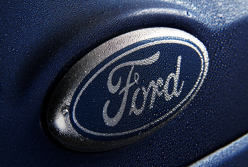 Картинка Ford планирует купить рекламу перед началом Супербоула