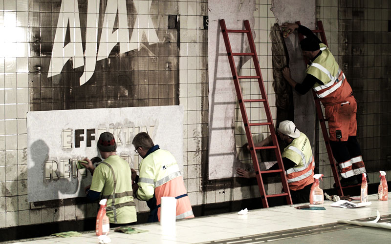 В Швеции использовали замену билбордов для рекламной чистки пустых стен 