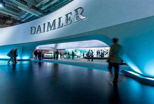 Картинка Daimler обвинили в продаже 1 млн «грязных» машин