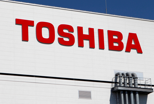 Картинка Toshiba завершила квартал с падением прибыли в 37%