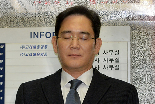 Картинка Глава Samsung Group осужден на пять лет тюрьмы