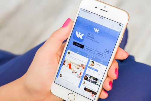 Картинка «ВКонтакте» стала самой популярной соцсетью среди обеспеченных пользователей