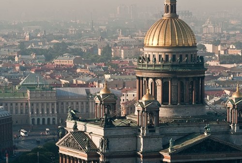 Картинка ФАС обратилась в суд о расторжении договоров на аренду рекламных конструкций в Петербурге