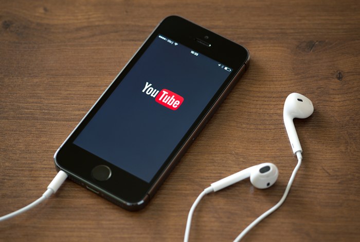 Картинка В YouTube появится больше рекламы в музыкальных клипах