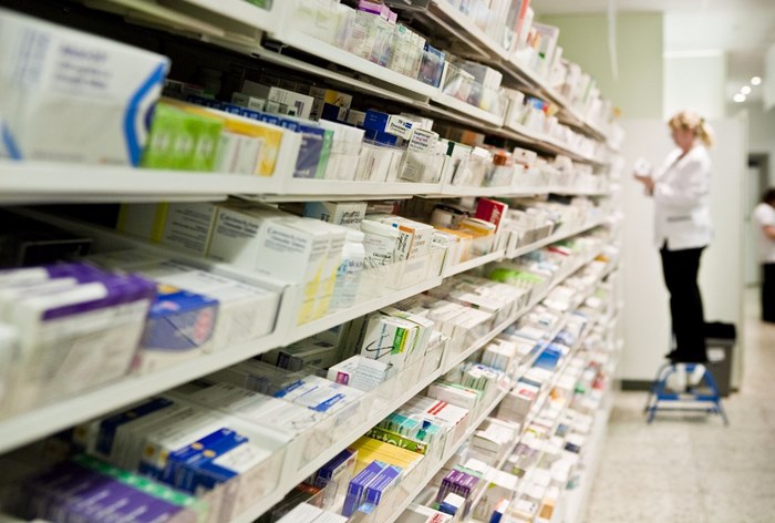 Картинка В Минпромторге предложили до 2030 года сократить число аптек