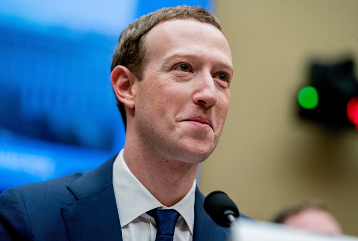 Картинка Компании Facebook выставлен первый штраф из-за скандала в связи с сотрудничеством с Cambridge Analytica