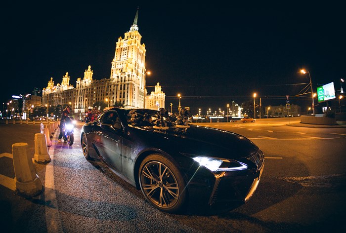Картинка Lexus провел пробы в Instagram для фильма «Ампир V»