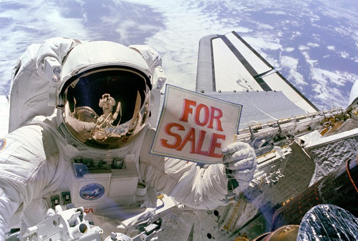 Картинка к На космических кораблях NASA может появиться реклама