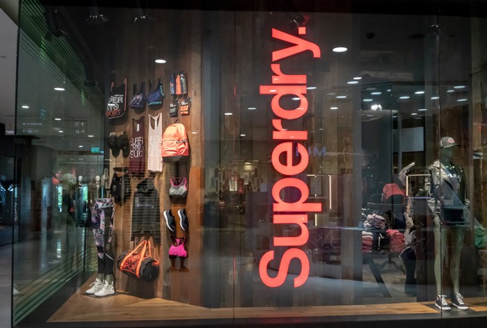 Картинка Surya Group будет развивать британский бренд Superdry  в России