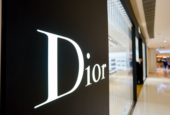 Картинка РБК: Christian Dior откроет в России монобрендовые магазины