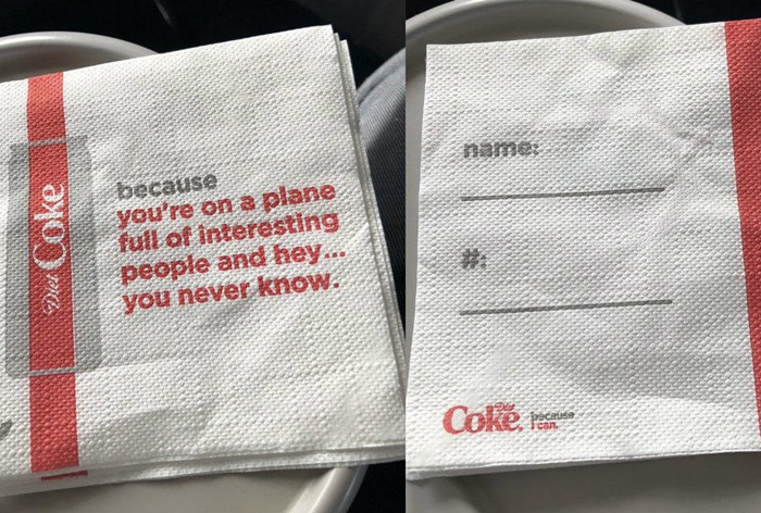 Картинка Coca-Cola и Delta придумали салфетки для флирта во время авиаперелета