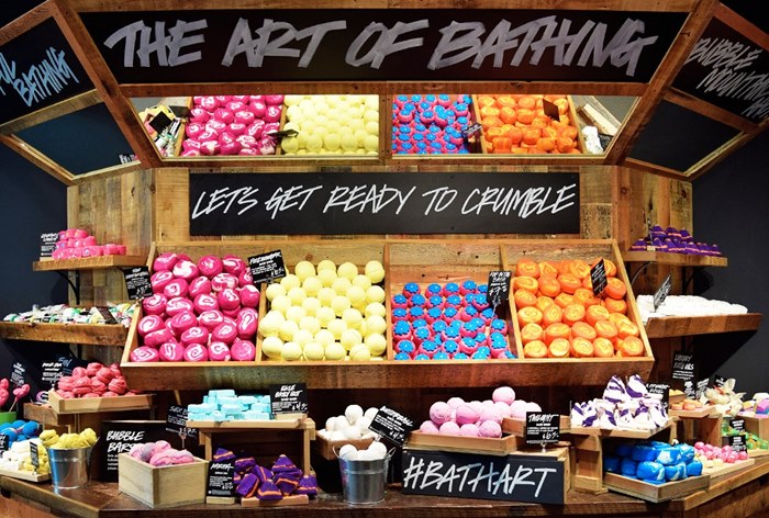 Картинка Lush уходит из соцсетей