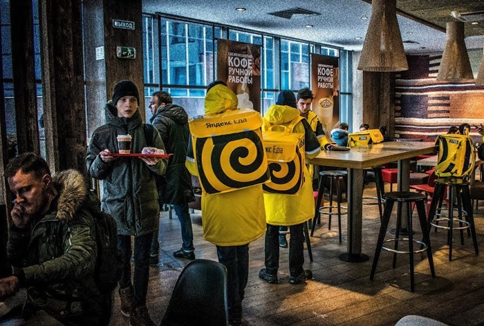 Картинка «Яндекс.Еда» и Delivery Club тестируют доставку горячего кофе