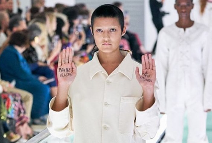 Картинка «Психическое здоровье — это не мода»: Gucci столкнулся с протестом на подиуме