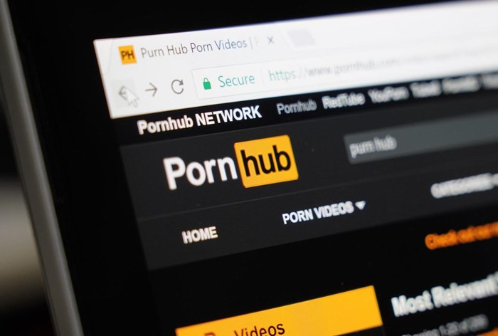 Картинка Unilever и Kraft Heinz отказались от рекламы на PornHub из-за нелегальных материалов на сервисе