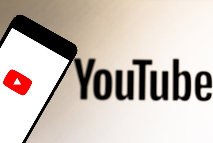 Картинка YouTube запретит зарабатывать блогерам с оскорбительными видео 