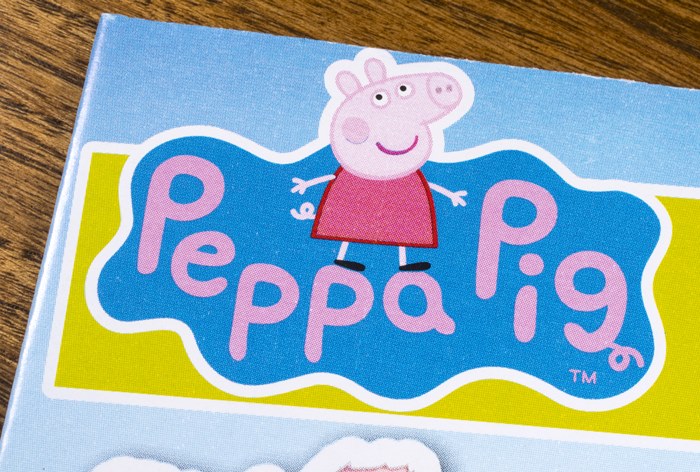 Картинка С российского производителя игрушек взыщут 33 млн рублей за «двойника» свинки Пеппы