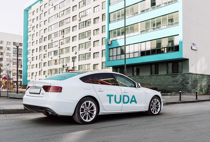Картинка к Сервис заказа такси «Максим» вывел на рынок бренд TUDA