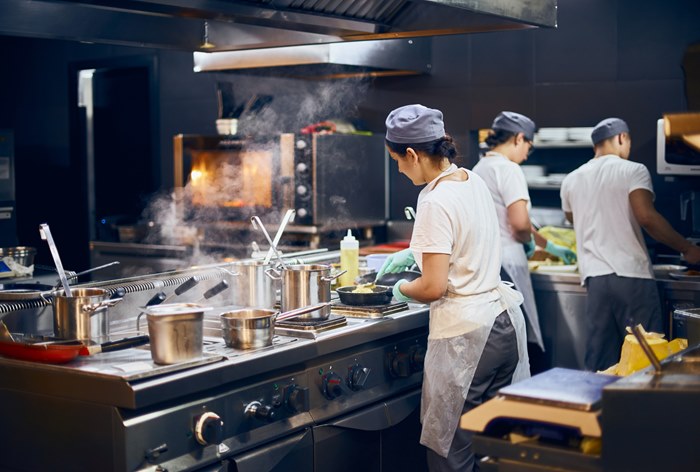 Картинка Рестораторы осваивают мобильные dark kitchen