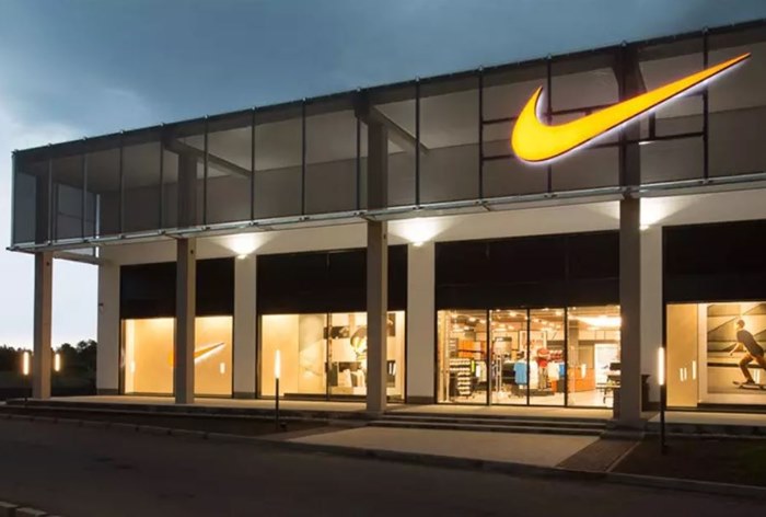 Картинка Nike переходит на прямые продажи