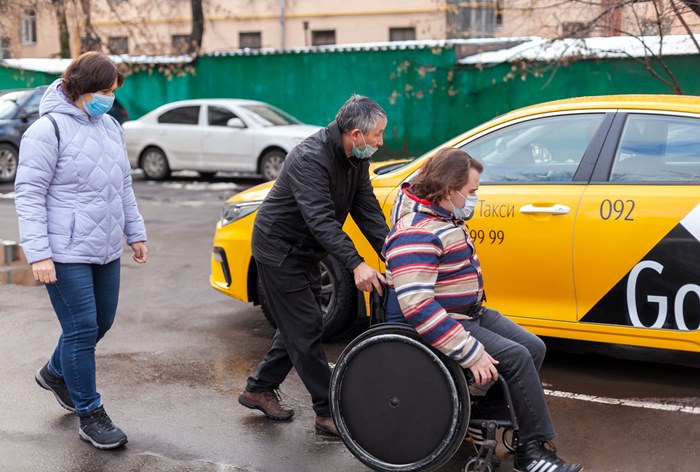 Картинка Яндекс Go поможет совместить поездки на такси с добрыми делами